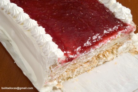 FOLHADO DE FRAMBOESA